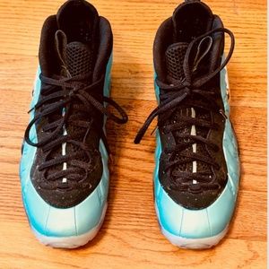 Jordans, Boys sneakers